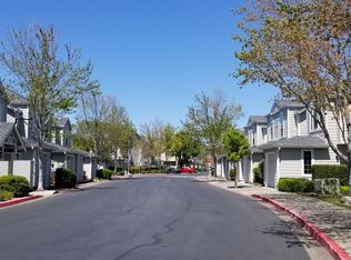 404 Feldspar Ln, Santa Rosa, CA 95407