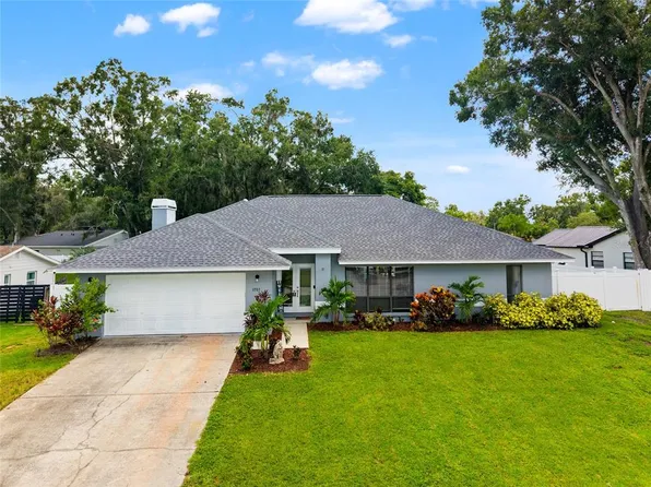 3757 E Lake Dr, Land O Lakes, FL 34639