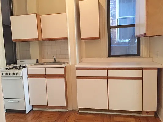 Rented by AJ Clarke | media 11