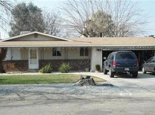 749 Orange Ave, Lindsay, CA 93247