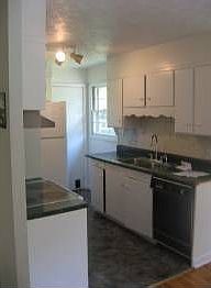 2nd image of 128 Buckingham Cir