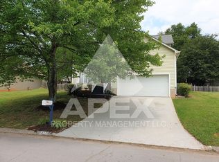 1417 Pheasants Glen Dr, Knoxville, TN 37923