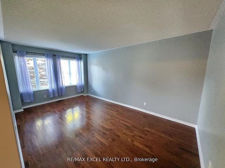 316 Alex Doner Dr #MAIN — Photo 9