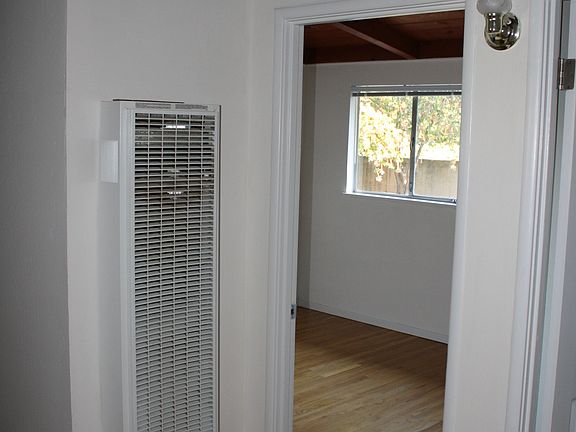 2nd image of 319 W Eaglewood Ave