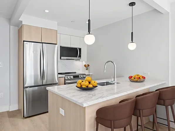 43-25 52nd Street image 4 of 28