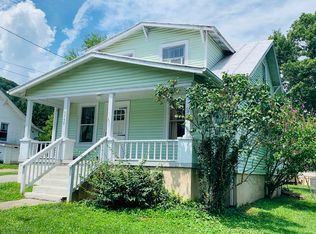 3739 Melcher St SE, Roanoke, VA 24014