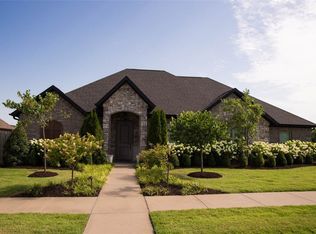 477 Via Stelvio Ave, Springdale, AR 72762