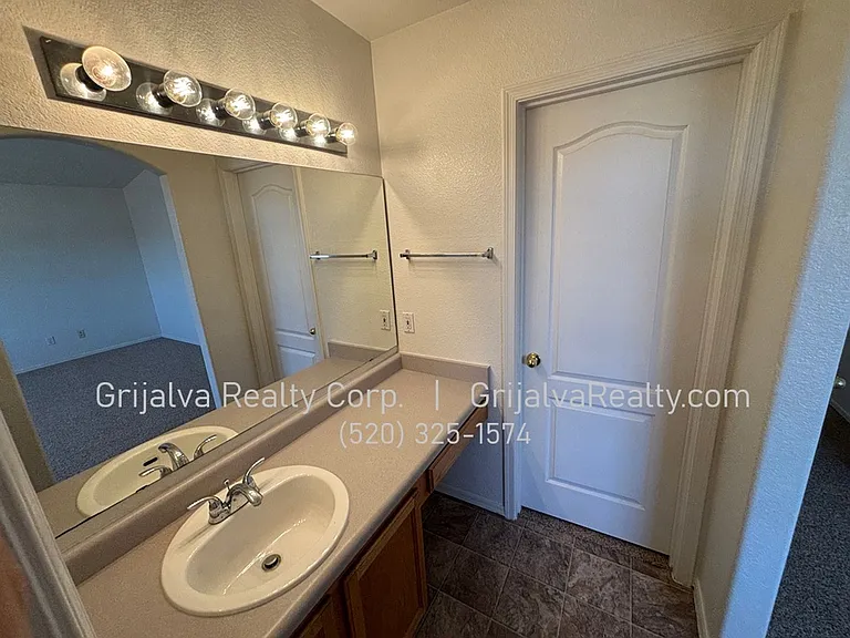 4479 W Sun Quest St — Photo 9