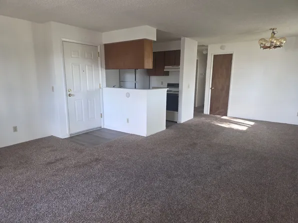 2080-2082 2084th St #2086-F, Sparks, NV 89431