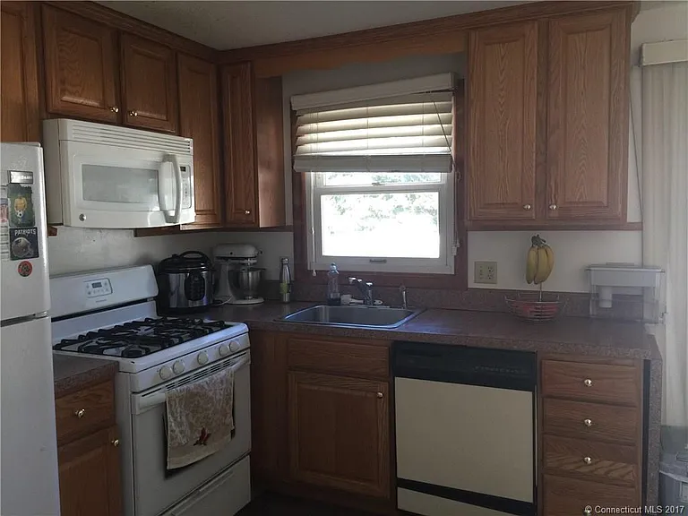5 Saint Marc Cir #B — Photo 10