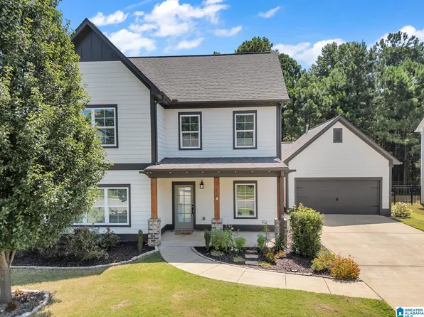 305 Lakeridge Dr, Trussville, AL 35173