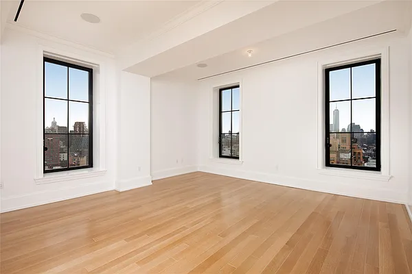 Rented by Douglas Elliman | media 26