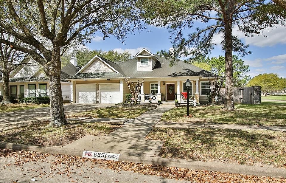 1st image of 8851 Aberdeen Park Dr