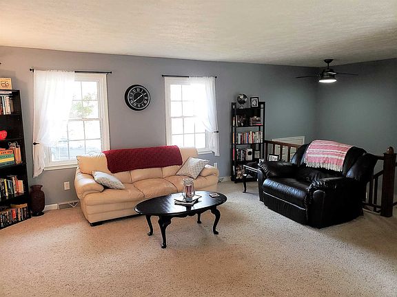 3rd image of 4525 W Woodland Dr