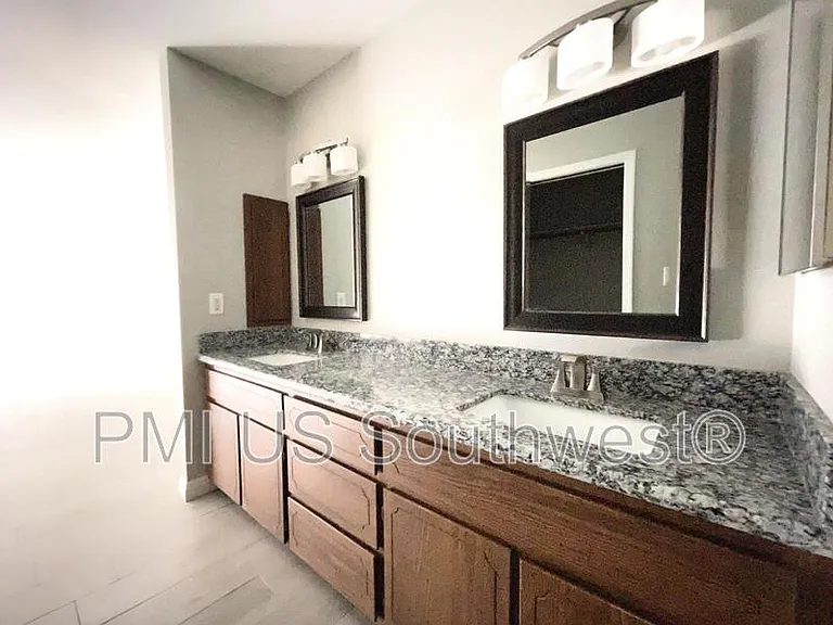 1611 Highway 95 #B208 — Photo 21