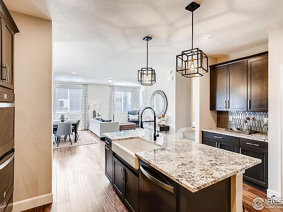 2nd image of 619 Stonebridge Dr