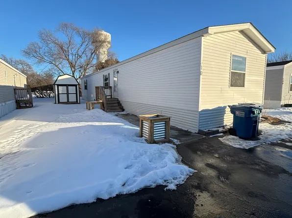 510 Schneider Dr, Saint Joseph, MN 56374