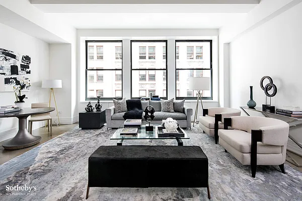 Sold by Sotheby's International Realty | media 19