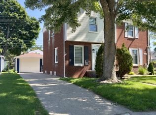 1523 E 4th St, Royal Oak, MI 48067