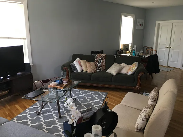 8 Wesley St #2 — Photo 11