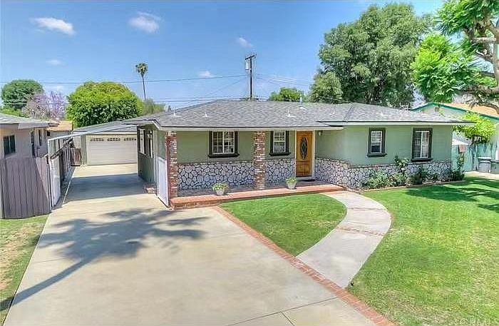 1st image of 741 Brightview Dr