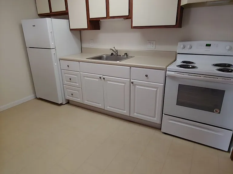 5780 Milgen Rd — Photo 10