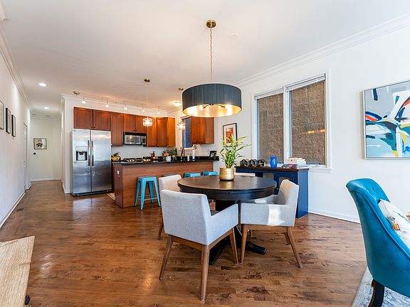 5th image of 1747 N Artesian Ave APT 2