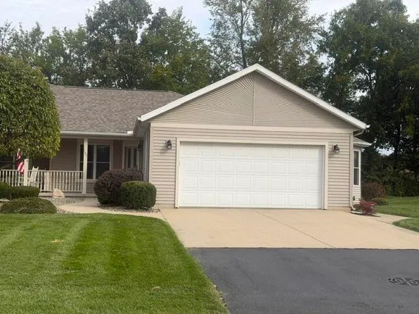 107 Oakwood Dr, Coldwater, MI 49036