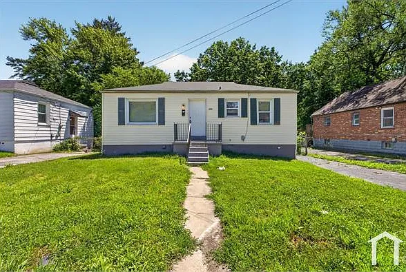 400 S Harvey Ave