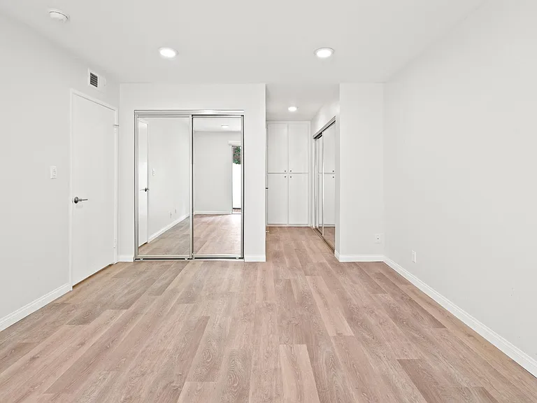 10376 Almayo Ave — Photo 90