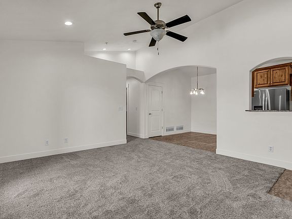 3rd image of 1045 S 1700 W APT 232