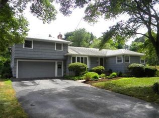 20 Sunset Dr, South Easton, MA 02375