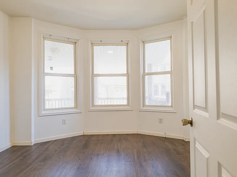 371 Badger Ave #1 — Photo 14