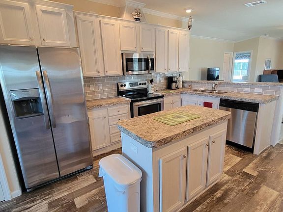 5th image of 5330 Laurel Oak Dr