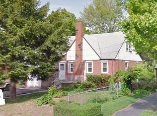 182 Elm St, Cresskill, NJ 07626