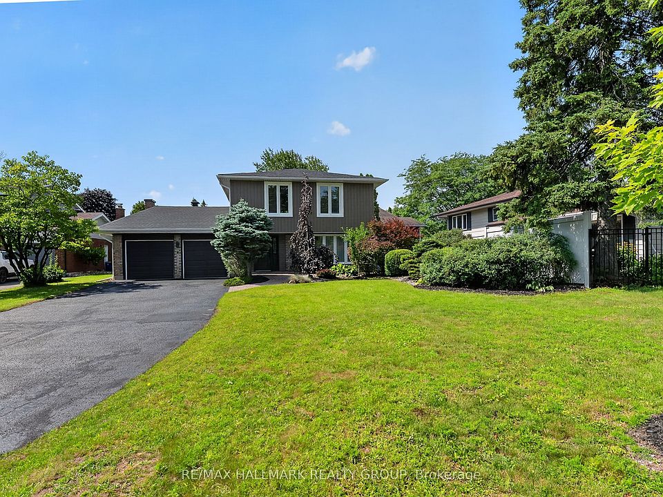 1st image of 4 Claret Ct