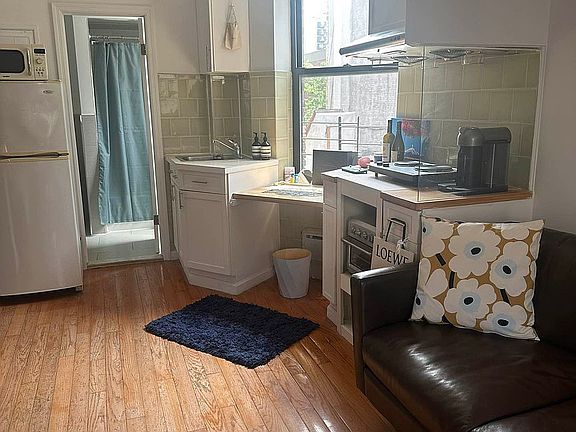 5th image of 227 Mott St APT 11