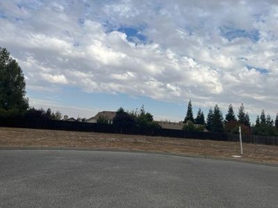 2093 E Ajit Ln, Fresno, CA, 93730