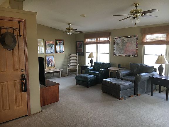 4th image of 29753 E Ambassador Pr NE