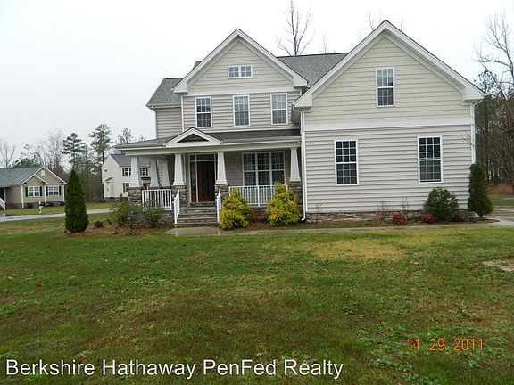 2nd image of 15566 Parkgate Dr