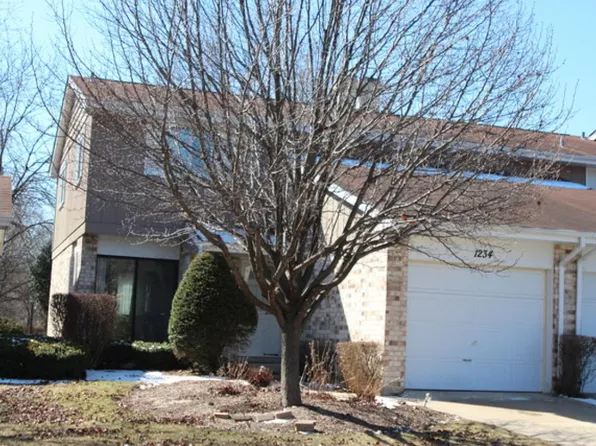 1234 Exeter Ct, Wheaton, IL 60189