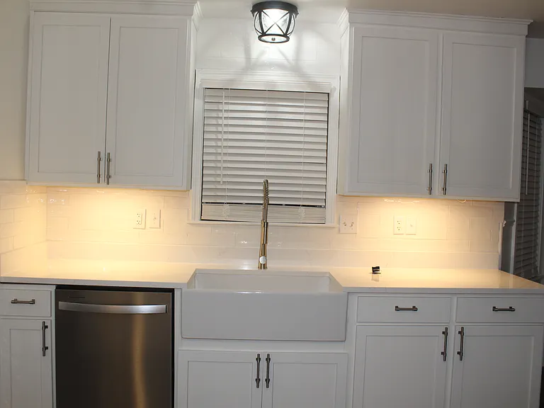 Shillingford Dr — Photo 29