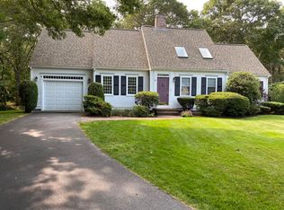 20 Myrica Ln, Hyannis, MA 02601