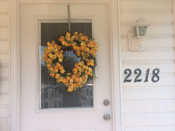 3rd image of 2218 Columbia Ave