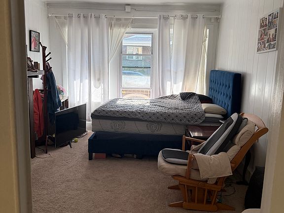 4th image of 3312 Dawson St Floor 1