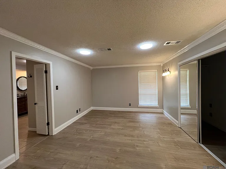9240 Lockhart Rd — Photo 9
