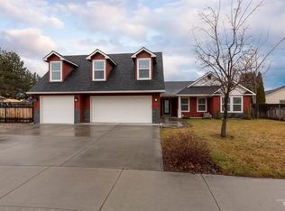 3001 N Lochsa Ave, Meridian, ID 83646