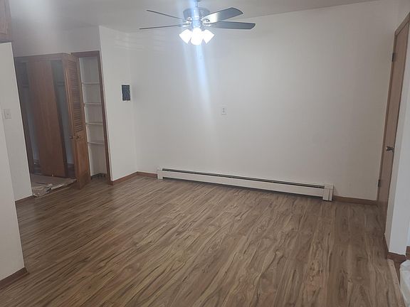 2nd image of 13 Kimball St