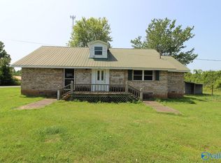 132 Nappier St, Rainsville, AL 35986