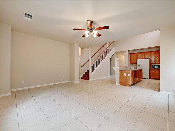 5th image of 411 W Saint Elmo Rd APT 34
